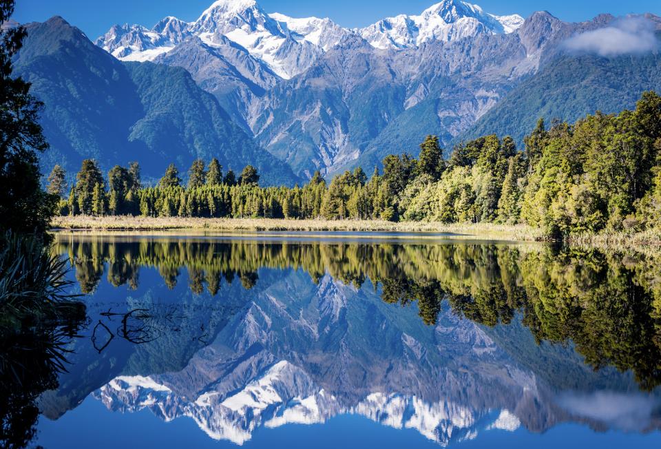 安心迎接圣诞度假季！新西兰旅游险全面解析，让您与家人安全畅游！